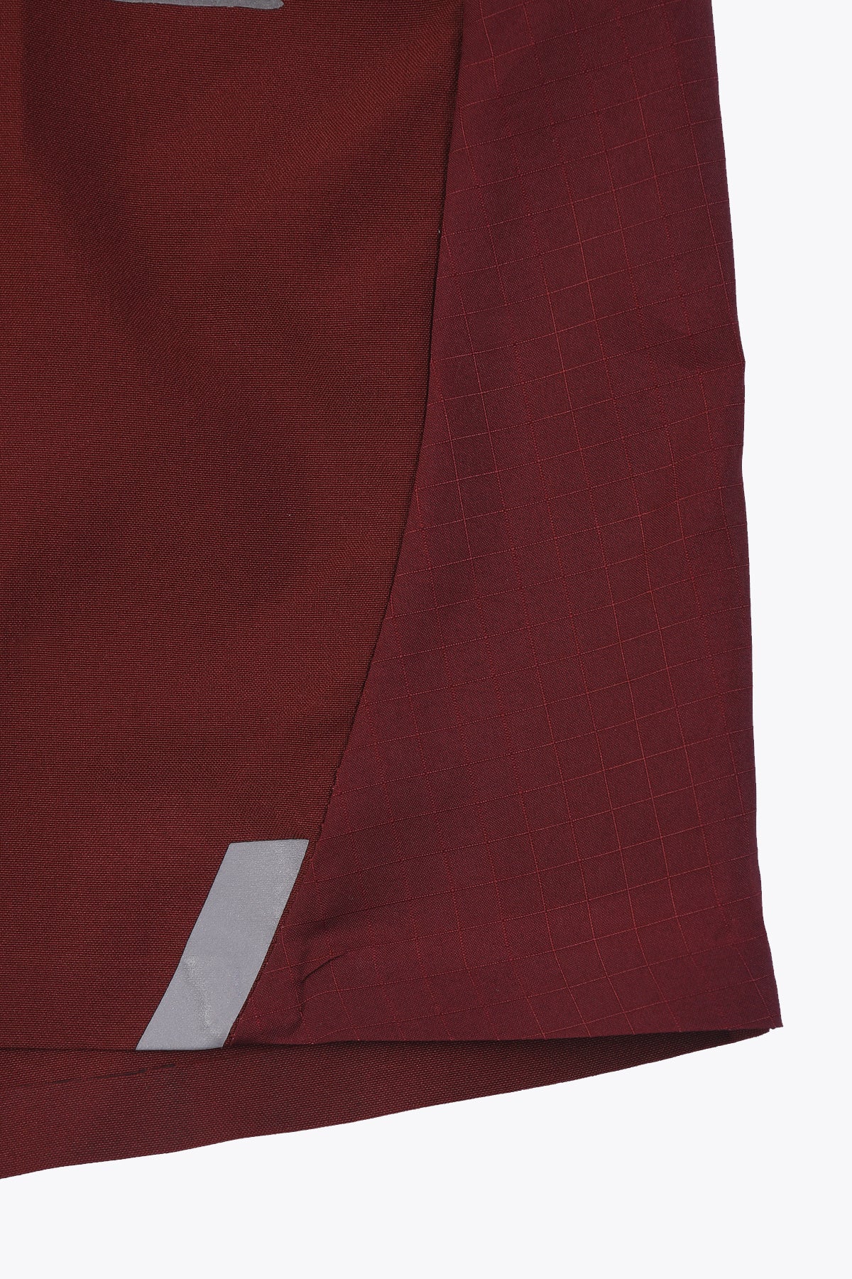 Light & Functional Short