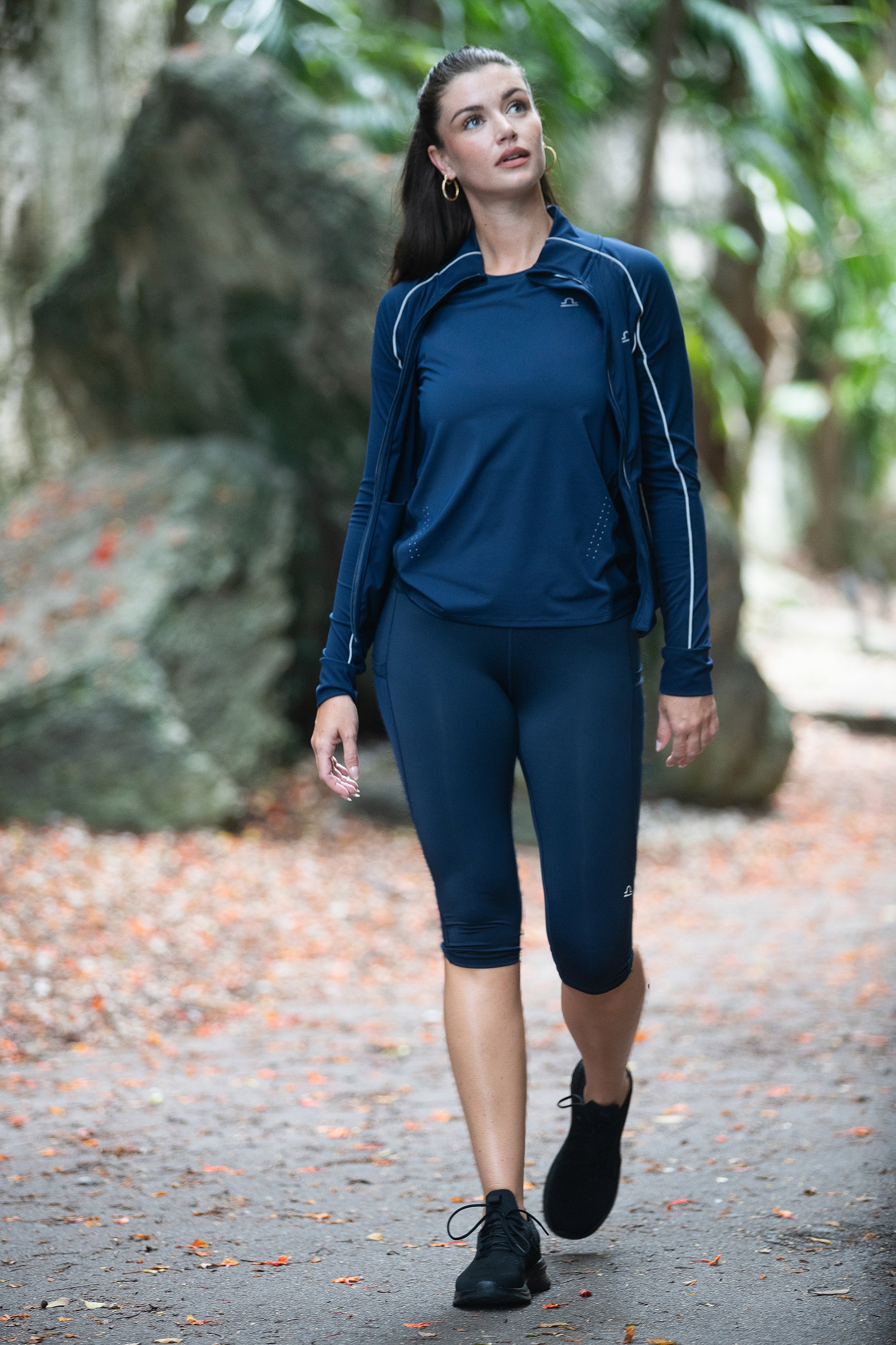 Mesh Crop Pants with Pockets